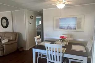 808 53rd Ave E, Bradenton, FL 34203 - Photo 15