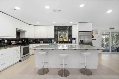 8004 22nd Avenue W, Bradenton, FL 34209 - Photo 9