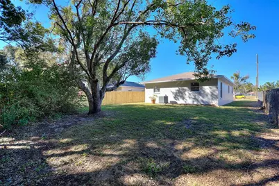 818 N Joanna Avenue, Tavares, FL 32778 - Photo 3