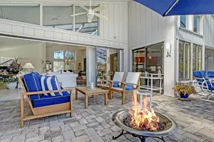 8142 Misty Oaks Blvd, Sarasota, FL 34243 - Photo 31