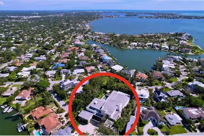 1347 Harbor Drive, Sarasota, FL 34239 - Photo 3