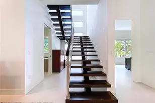 1347 Harbor Dr, Sarasota, FL 34239 - Photo 53