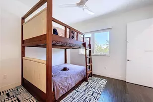 1347 Harbor Dr, Sarasota, FL 34239 - Photo 57