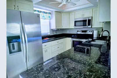 1257 S Portofino Drive #307, Sarasota, FL 34242 - Photo 9