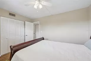 1257 S Portofino Dr, Sarasota, FL 34242 - Photo 47