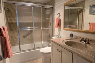 1257 S Portofino Dr, Sarasota, FL 34242 - Photo 31
