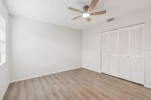 4423 Meadow Creek Cir, Sarasota, FL 34233 - Photo 37