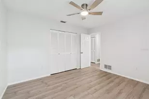 4423 Meadow Creek Cir, Sarasota, FL 34233 - Photo 39