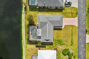 4423 Meadow Creek Cir, Sarasota, FL 34233 - Photo 59