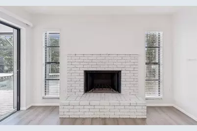 4423 Meadow Creek Circle, Sarasota, FL 34233 - Photo 25