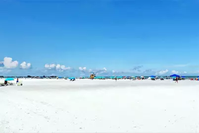 4423 Meadow Creek Circle, Sarasota, FL 34233 - Photo 69