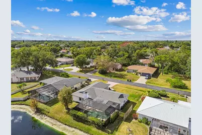 4423 Meadow Creek Circle, Sarasota, FL 34233 - Photo 61