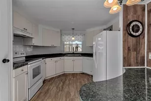 94 Anne Bonny Circle, Nokomis, FL 34275 - Photo 19