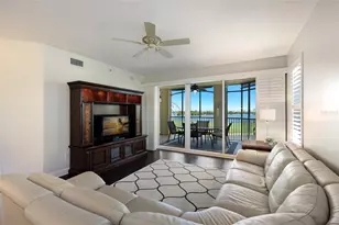 6422 Water Crest Way, Lakewood Ranch, FL 34202 - Photo 13