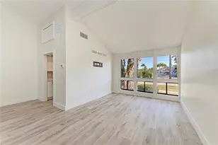 800 S Boulevard of the Presidents, Sarasota, FL 34236 - Photo 9