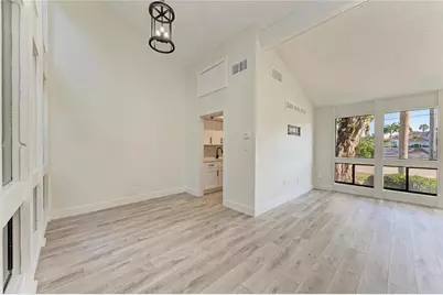 800 S Blvd Of The Presidents #9, Sarasota, FL 34236 - Photo 11