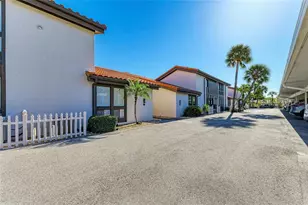 800 S Boulevard of the Presidents, Sarasota, FL 34236 - Photo 45