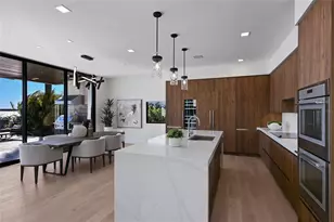 635 Mourning Dove Dr, Sarasota, FL 34236 - Photo 19