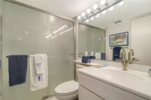 19 Whispering Sands Dr, Sarasota, FL 34242 - Photo 43