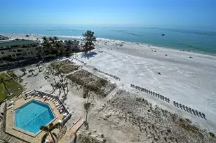 19 Whispering Sands Dr, Sarasota, FL 34242 - Photo 17