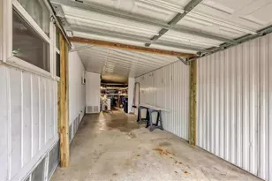 1210 41st Ave Dr E, Ellenton, FL 34222 - Photo 23