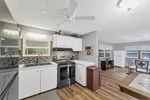 1210 41st Ave Dr E, Ellenton, FL 34222 - Photo 11