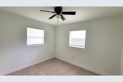 1703 N Pompano Avenue, Sarasota, FL 34234 - Photo 7