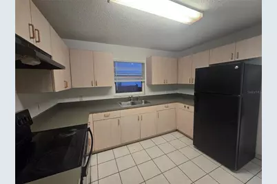 1052 Highland Street, Sarasota, FL 34234 - Photo 5