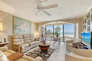 19 Whispering Sands Dr, Sarasota, FL 34242 - Photo 11