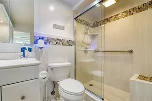 19 Whispering Sands Dr, Sarasota, FL 34242 - Photo 25