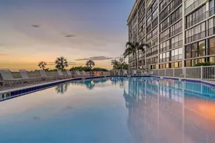 19 Whispering Sands Dr, Sarasota, FL 34242 - Photo 39