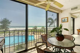 19 Whispering Sands Dr, Sarasota, FL 34242 - Photo 17