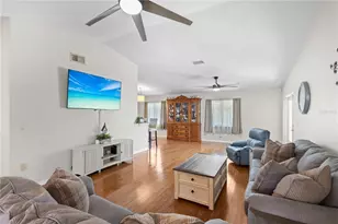 5775 Timberlake Dr, Sarasota, FL 34243 - Photo 5