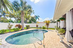 5775 Timberlake Dr, Sarasota, FL 34243 - Photo 3