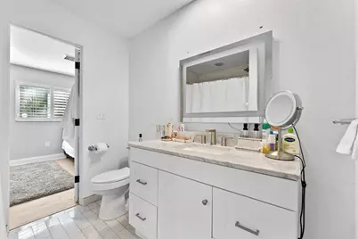 1740 S Orange Avenue, Sarasota, FL 34239 - Photo 43
