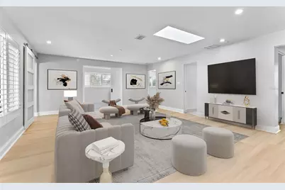 1740 S Orange Avenue, Sarasota, FL 34239 - Photo 11