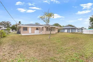 5311 14th Ave Dr W, Bradenton, FL 34209 - Photo 5