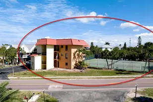 6005 Gulf Dr, Holmes Beach, FL 34217 - Photo 5