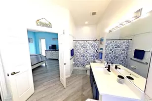 4307 Manfield Dr, Venice, FL 34293 - Photo 43