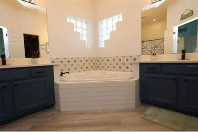 4307 Manfield Drive, Venice, FL 34293 - Photo 45