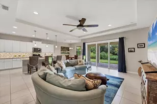 1038 Buttercup Glen, Bradenton, FL 34212 - Photo 9