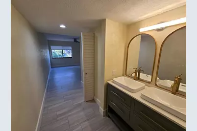 2718 Orchid Oaks Drive #C202, Sarasota, FL 34239 - Photo 11