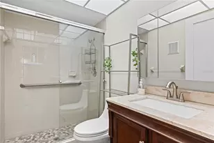 2835 74th St W, Bradenton, FL 34209 - Photo 11