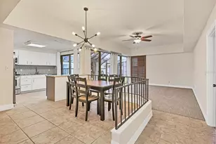 2421 Crispin Ct, Sarasota, FL 34235 - Photo 13