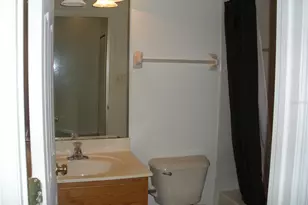 3421 Parkridge Cir, Sarasota, FL 34243 - Photo 9