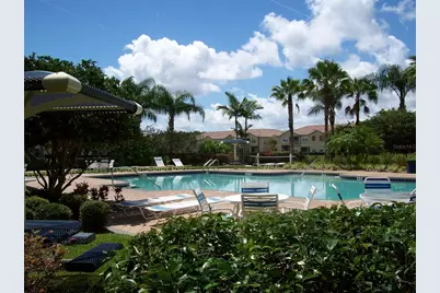 3421 Parkridge Circle #19-201, Sarasota, FL 34243 - Photo 11