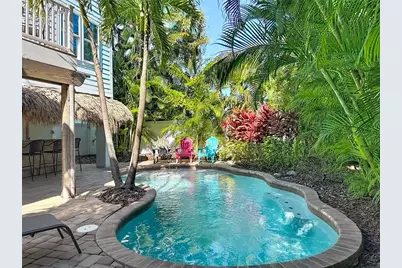 4805 2nd Avenue, Holmes Beach, FL 34217 - Photo 9