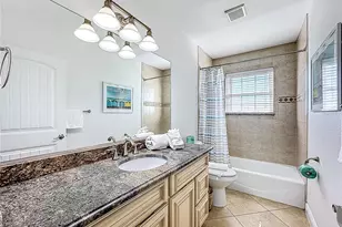 4805 2nd Ave, Holmes Beach, FL 34217 - Photo 37