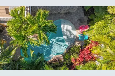 4805 2nd Avenue, Holmes Beach, FL 34217 - Photo 3