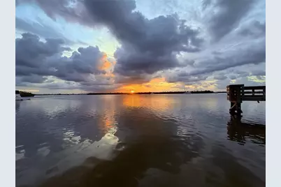 303 Morningside Drive, Palm Harbor, FL 34683 - Photo 7